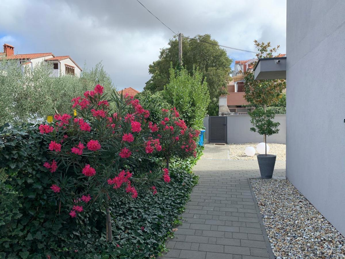 Villa Omnia Zadar Exterior foto